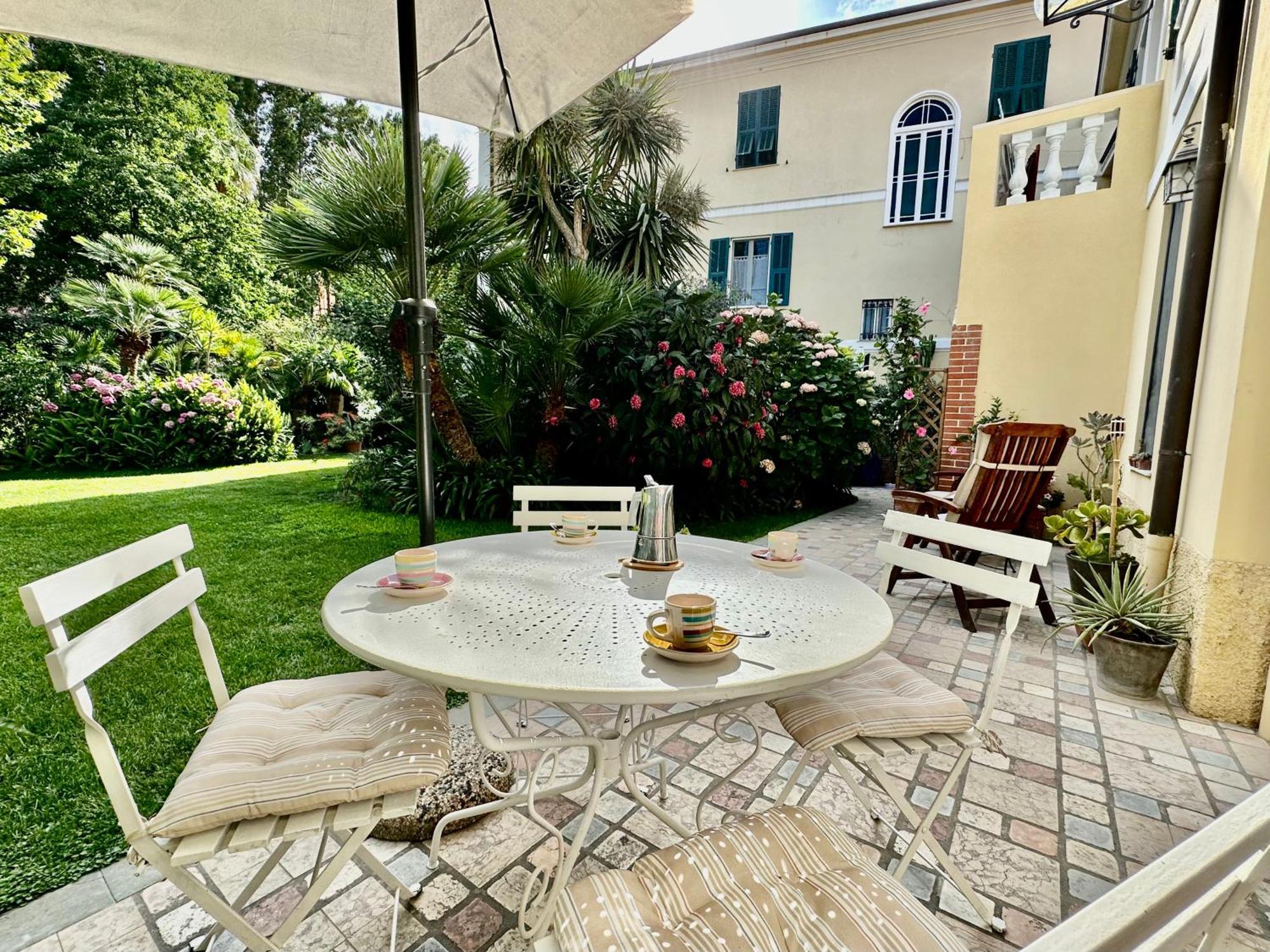 Villa Angelina Casa Limone Vallecrosia Eksteriør billede