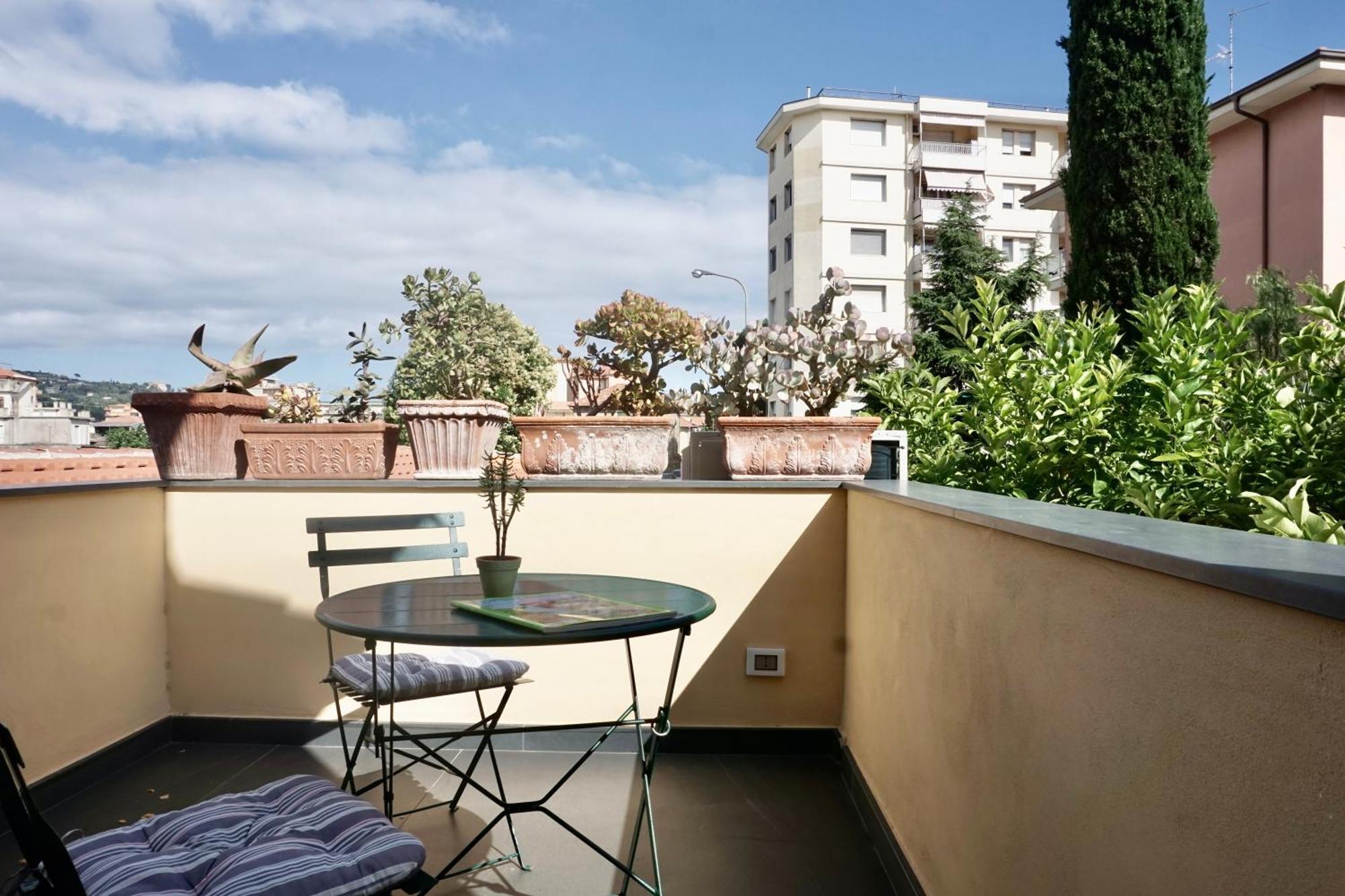 Villa Angelina Casa Limone Vallecrosia Eksteriør billede
